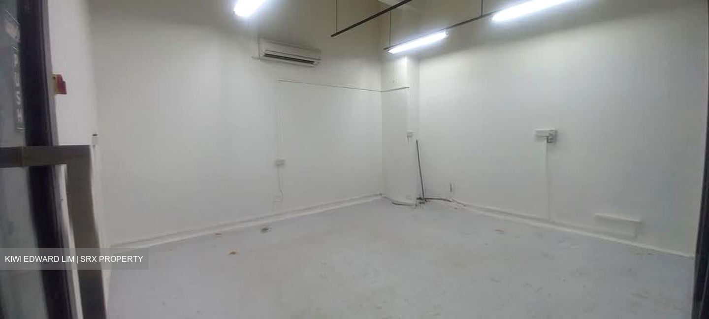 The Promenade@Pelikat (D19), Shop House #543655561